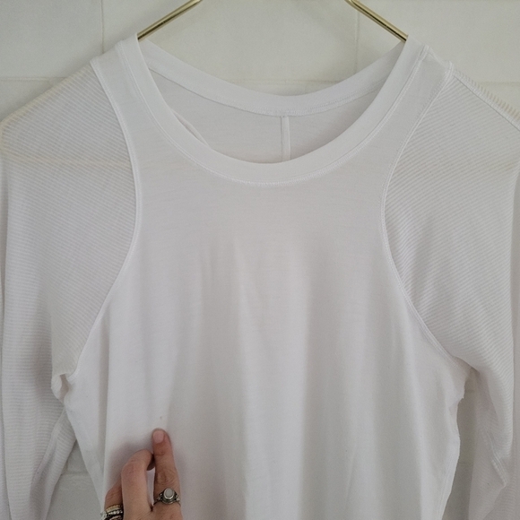 Lululemon Digni Tee Long Sleeve Top Shirt White Tonka Stripe Jersey Knit Soft - Picture 8 of 8